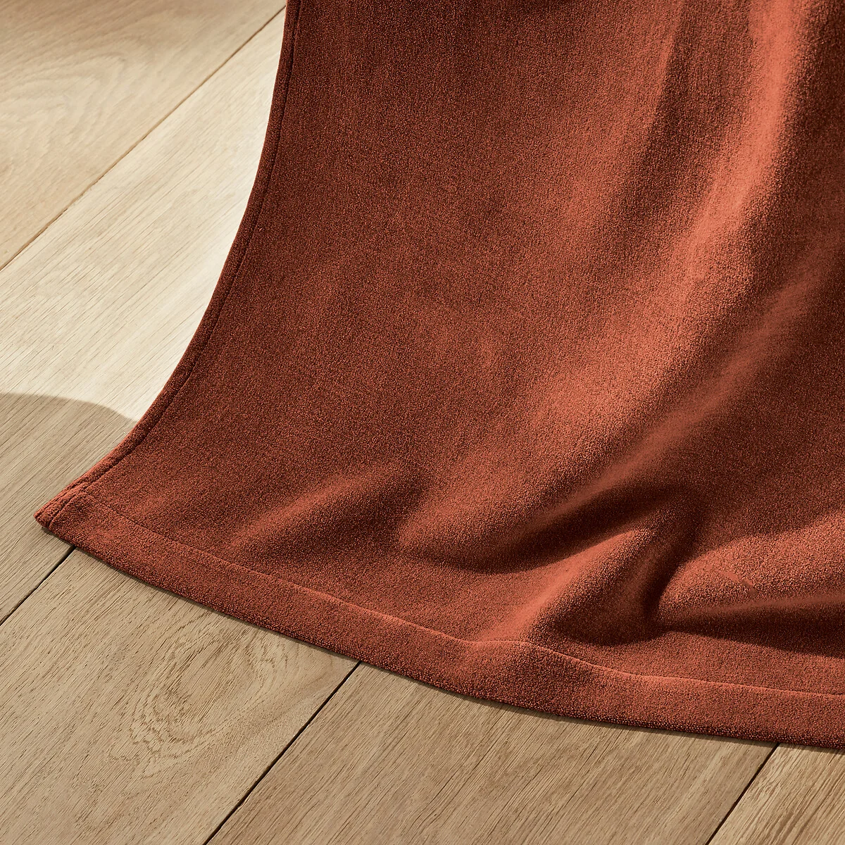 Nyodhi Stonewashed Velvet Curtain – image 3