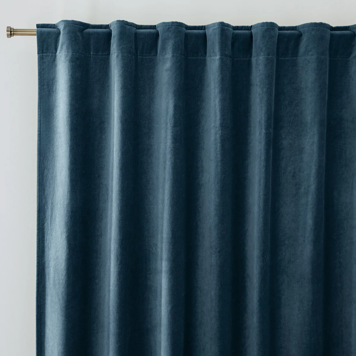 Velvet Hidden Tab Top Blackout Curtain – image 1