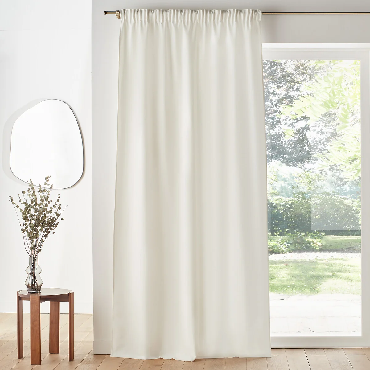 Select Ruffled Braid Blackout Curtain – image 1