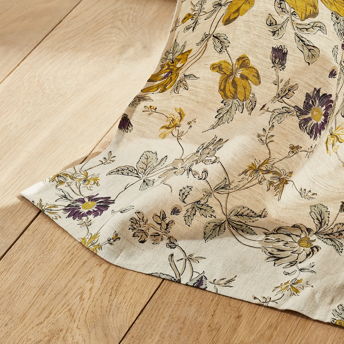 Alizou Single Floral 100% Linen Curtain – image 3