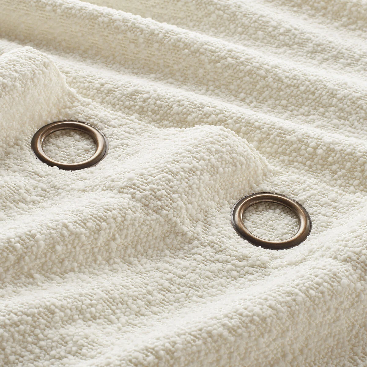 Darci Loop Curtain with Eyelets – image 3