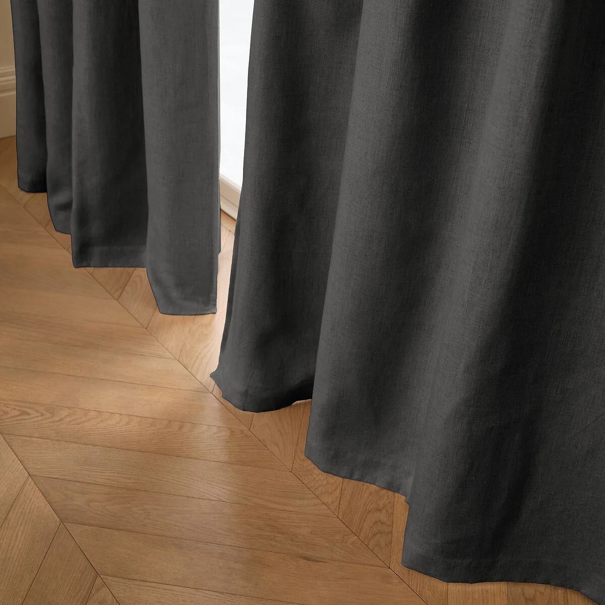 Private Washed Linen Curtain with Eyelet Header – image 2