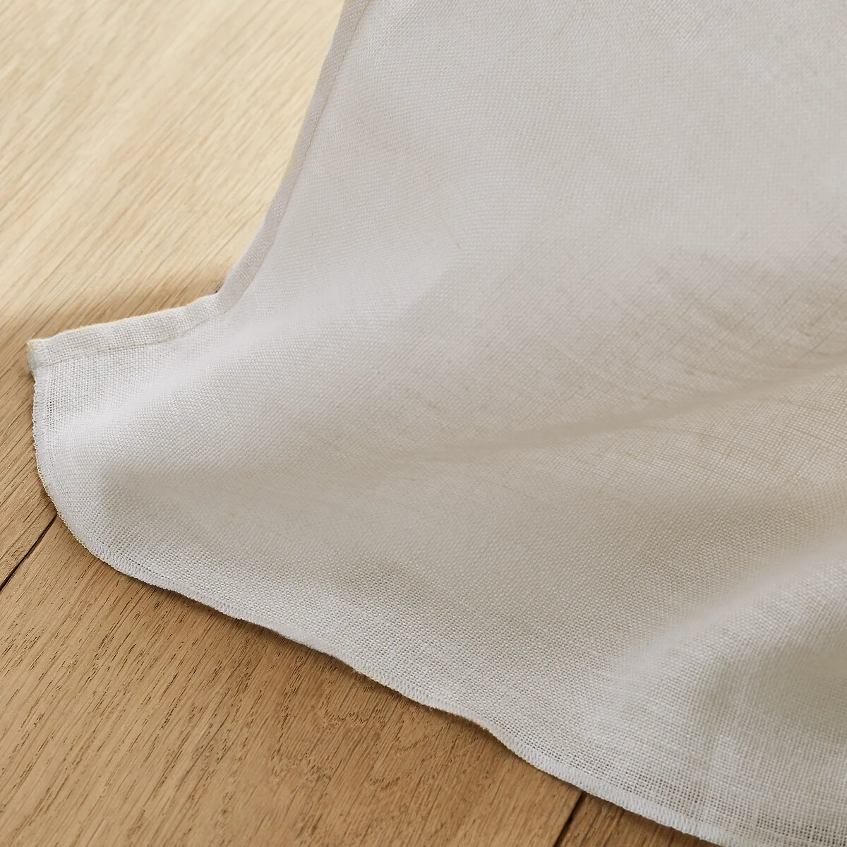Colin Lined Linen Curtain – image 3