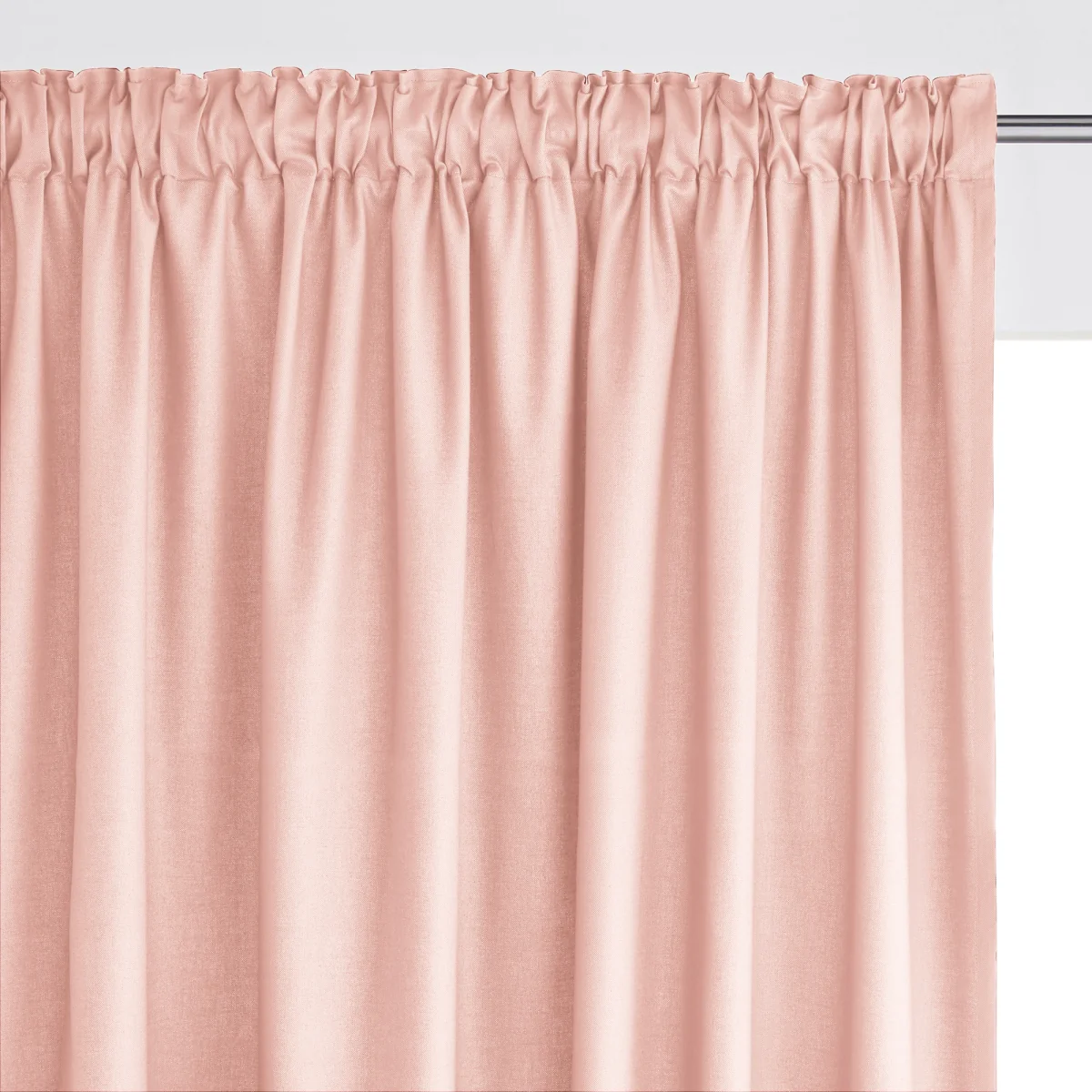 Scenario Single Cotton Curtain with Gathered Header – image 1