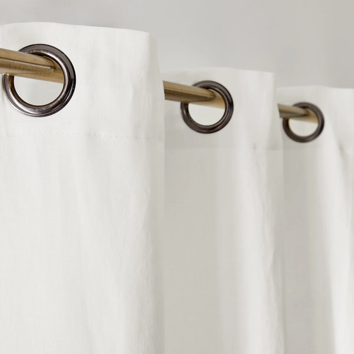 Onega Washed Linen Single Lined Blackout Curtain with Eyelets – image 6