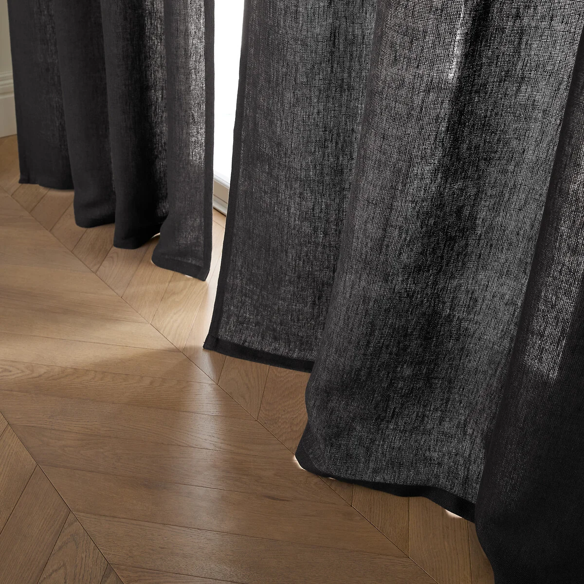 Cedal Heavyweight Linen Curtain with Concealed Tab Top Header – image 2