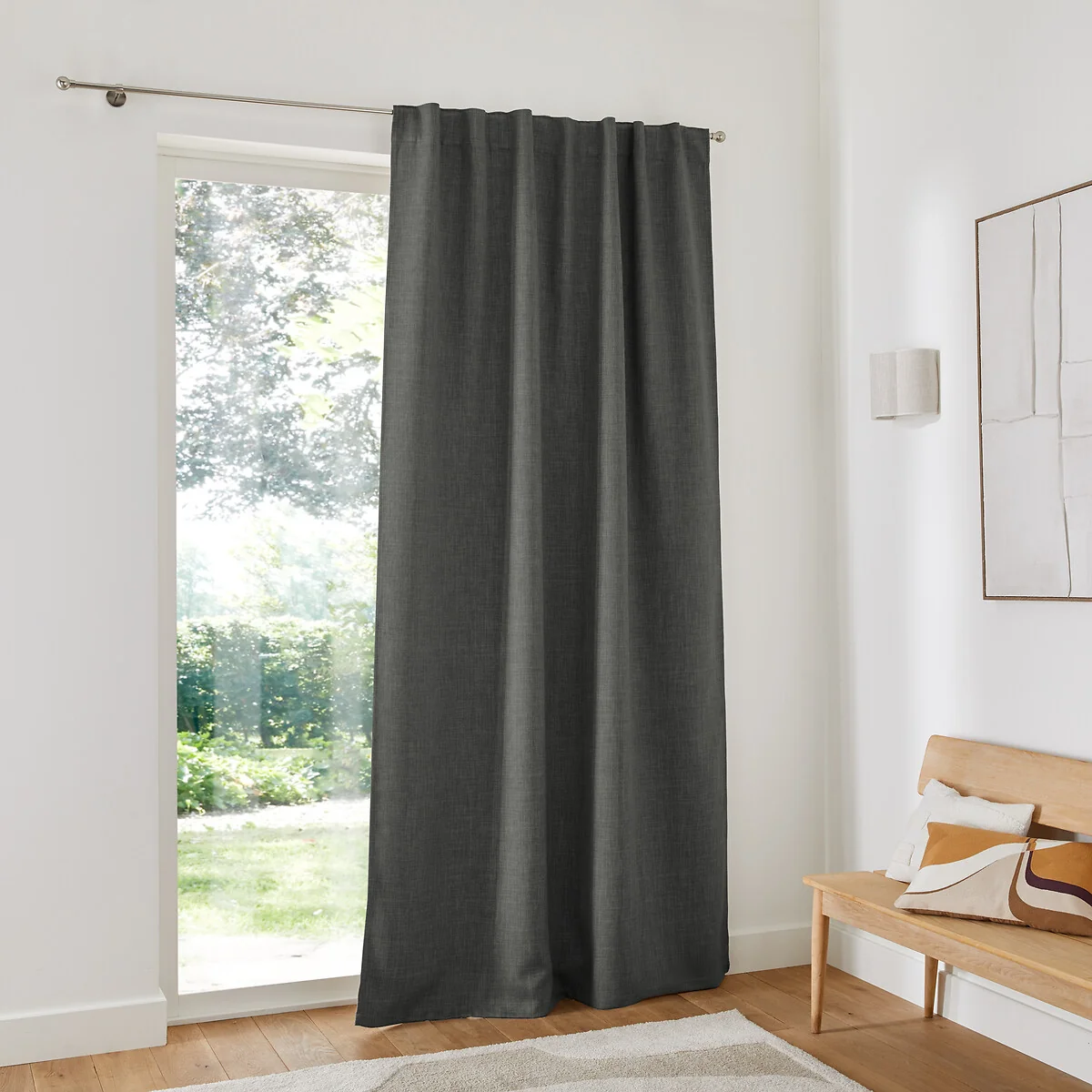 Exurie Curtain – image 3