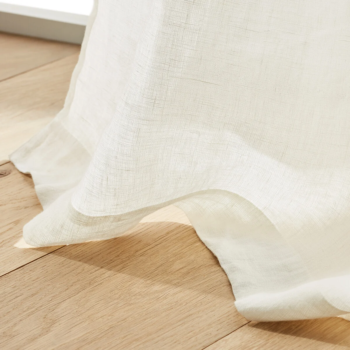 Jaliska Single Linen Curtain with Tab Top – image 3