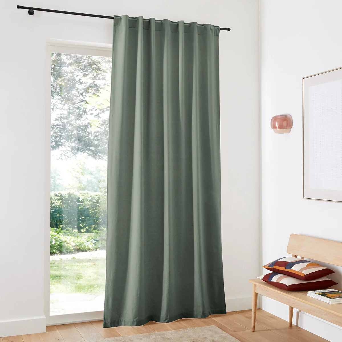 Velvet Hidden Tab Curtain – image 2