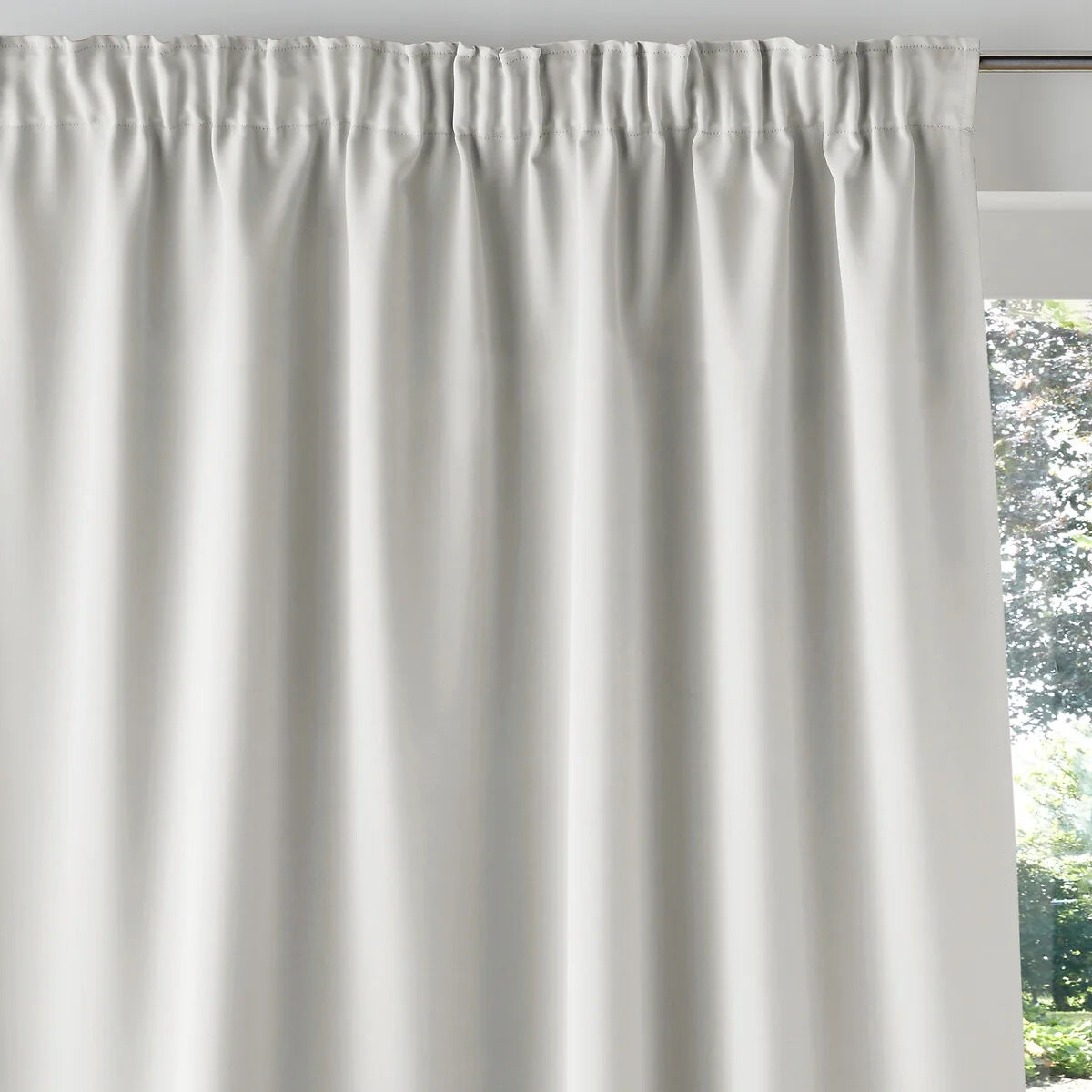 Voda Double-Sided Blackout Curtain – image 3