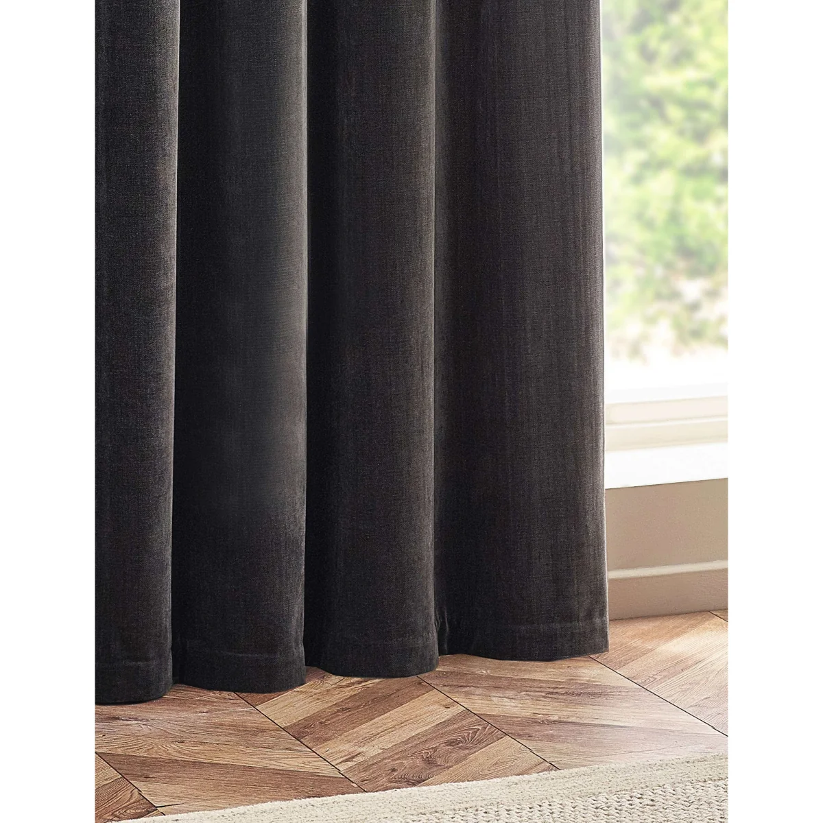 YARD Chenille Velvet Eyelet Curtains Natural – image 4