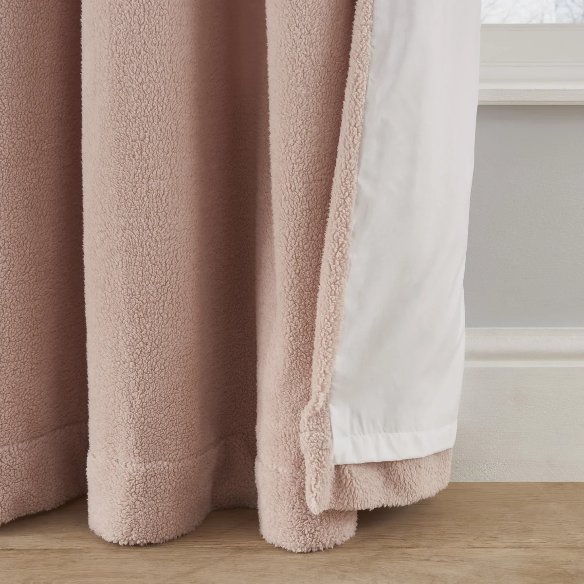 Luxury Super Soft Teddy Fleece Eyelet Lined Curtains - 2 Panels - Blush – image 3
