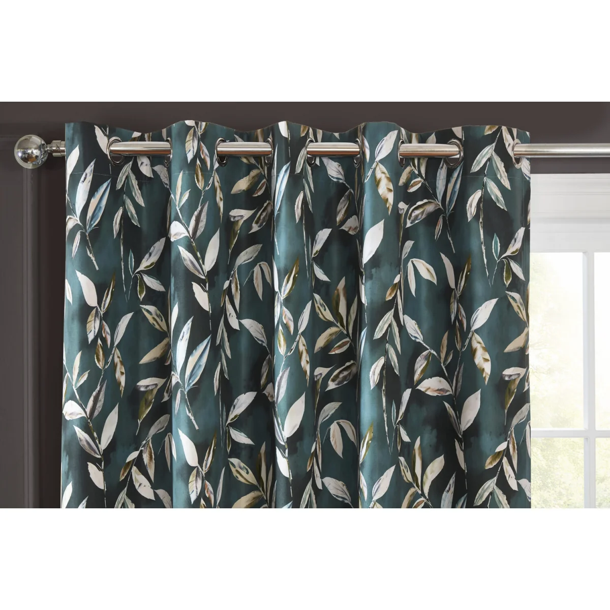 Sundour Madrid 100% Blackout Thermal Self-Lined Eyelet Curtains with Cushion Cover - Bottle Green - Bottle Green – image 2