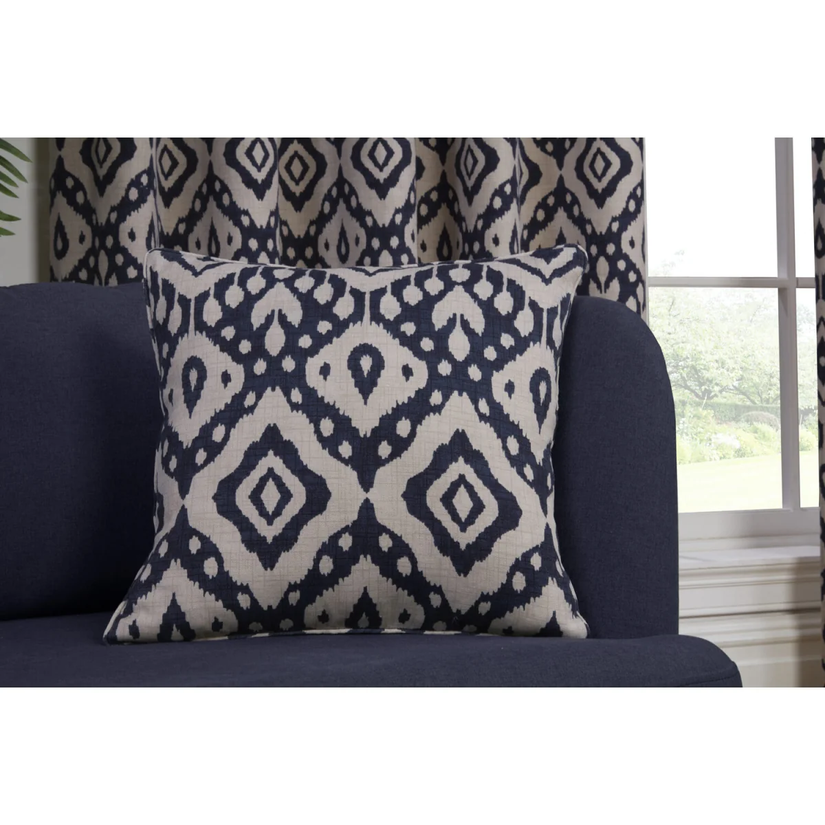 Marrakech Fully Lined Floral Curtains Eyelet Polycotton Navy 117cm x 183cm Pair - Navy – image 2