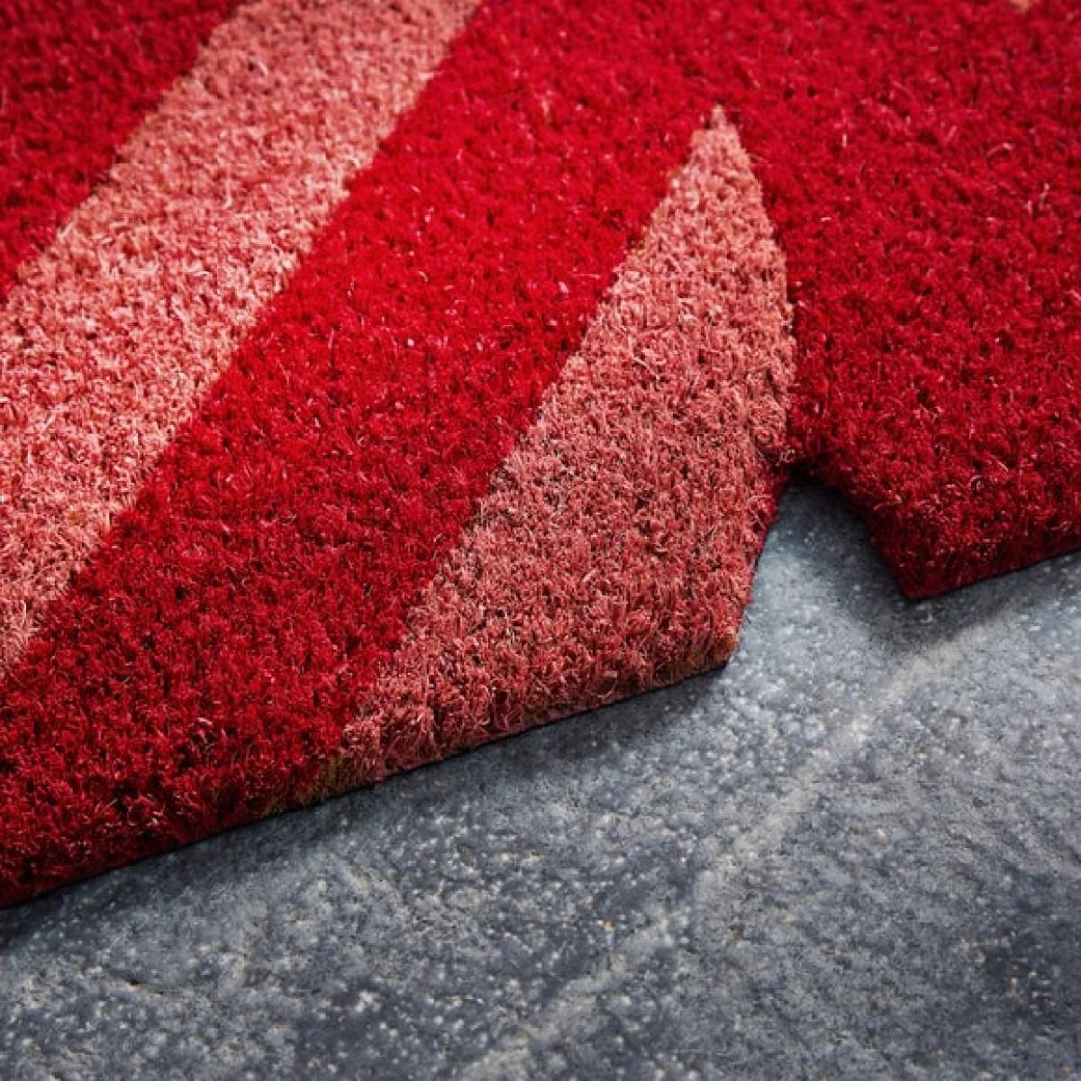 Christmas Cracker Coir Doormat – image 3