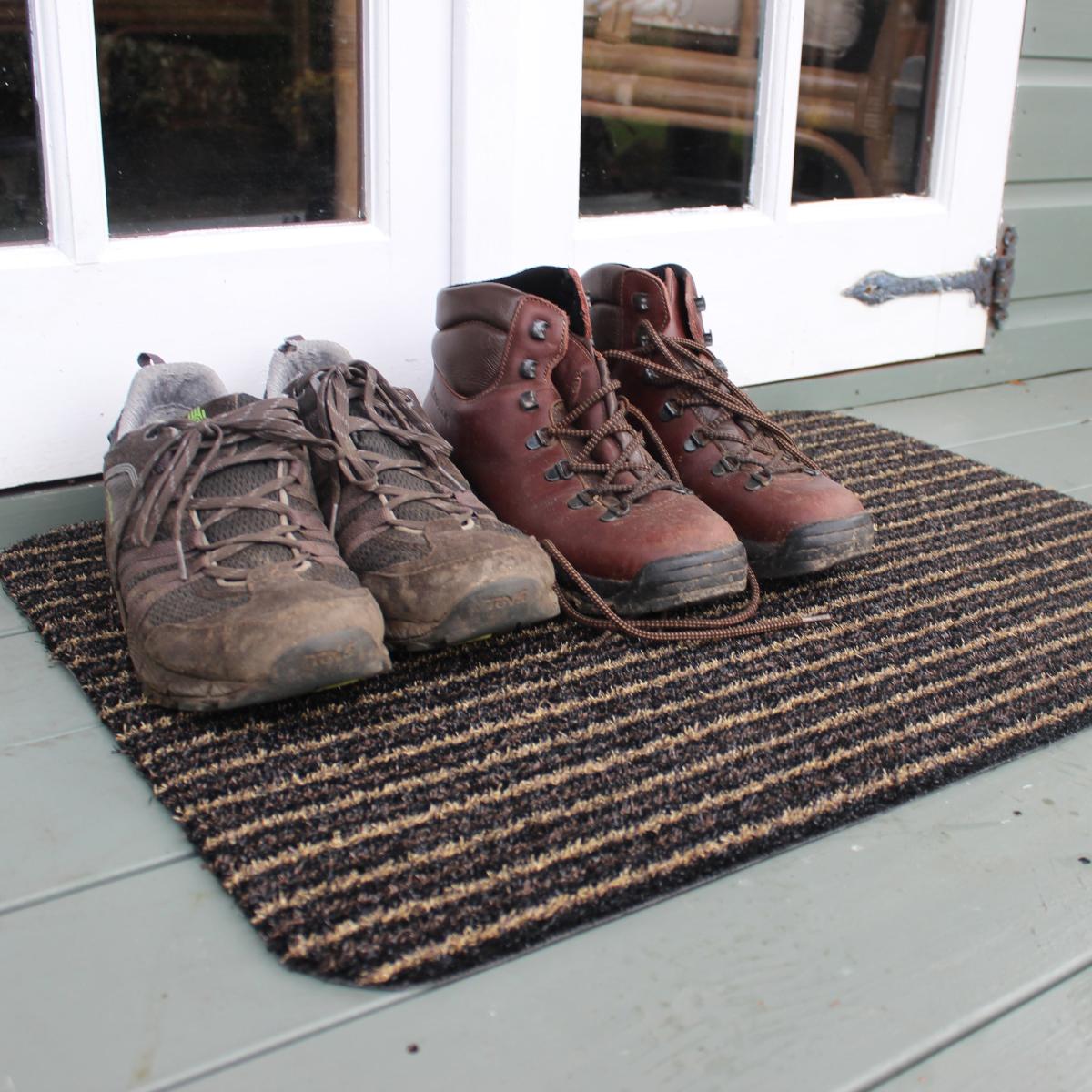 JVL Infinity Scraper Doormat Brown – image 1