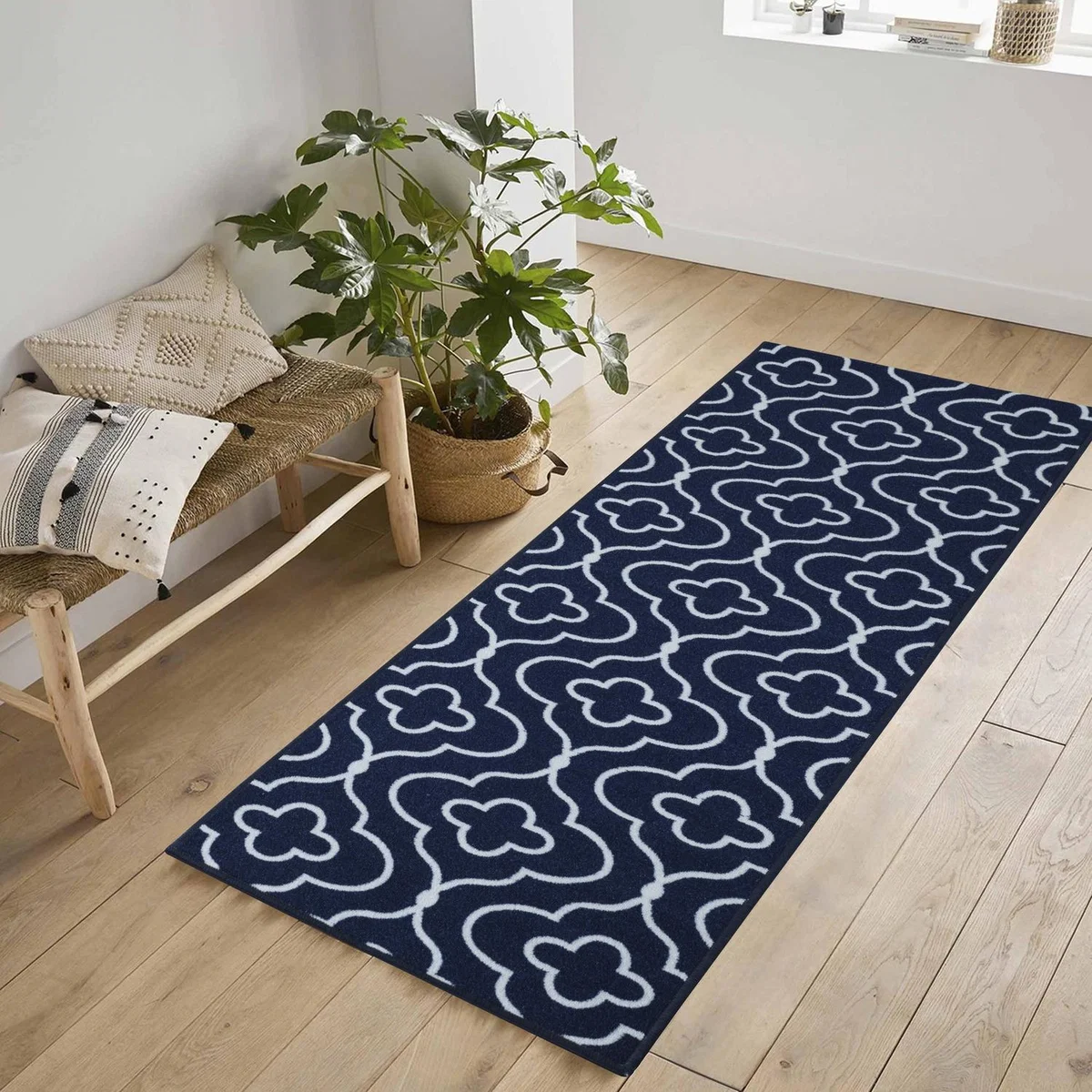 Machine Washable Quatrefoil Design Anti Slip Doormats - Runners - Navy / 80x150 cm Rectangle – image 2