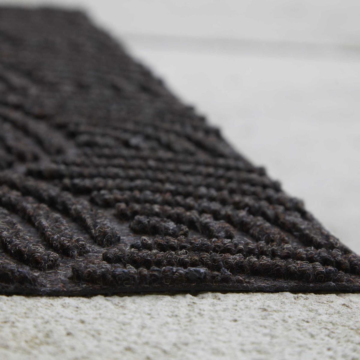 Dune Waves Scraper Doormats in Dark Brown – image 2