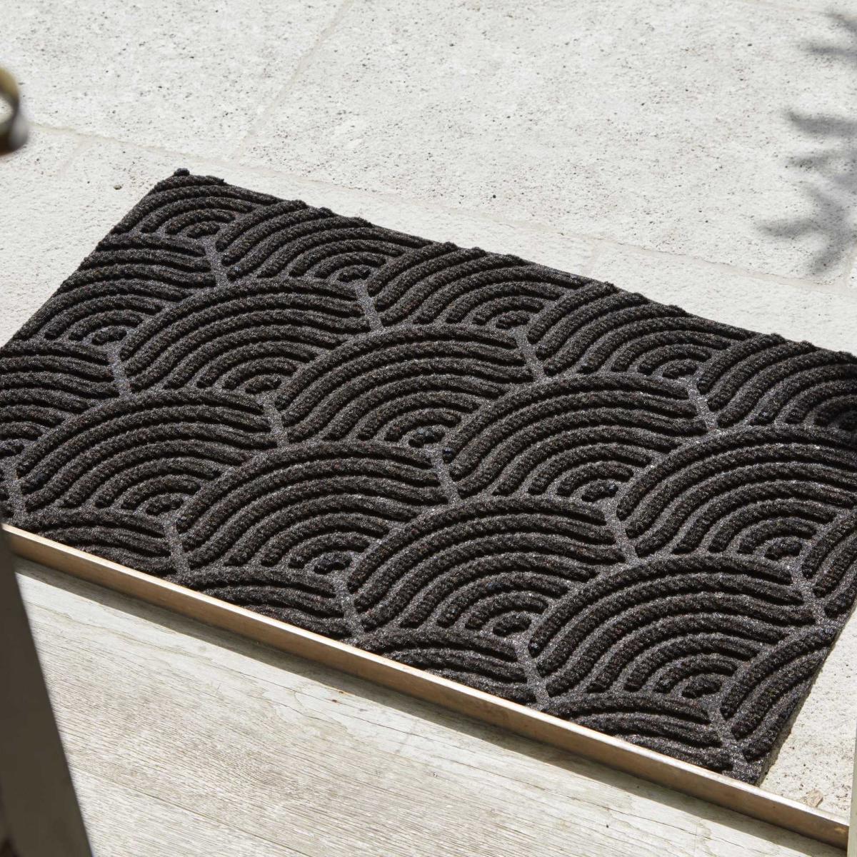 Dune Waves Scraper Doormats in Dark Brown – image 1