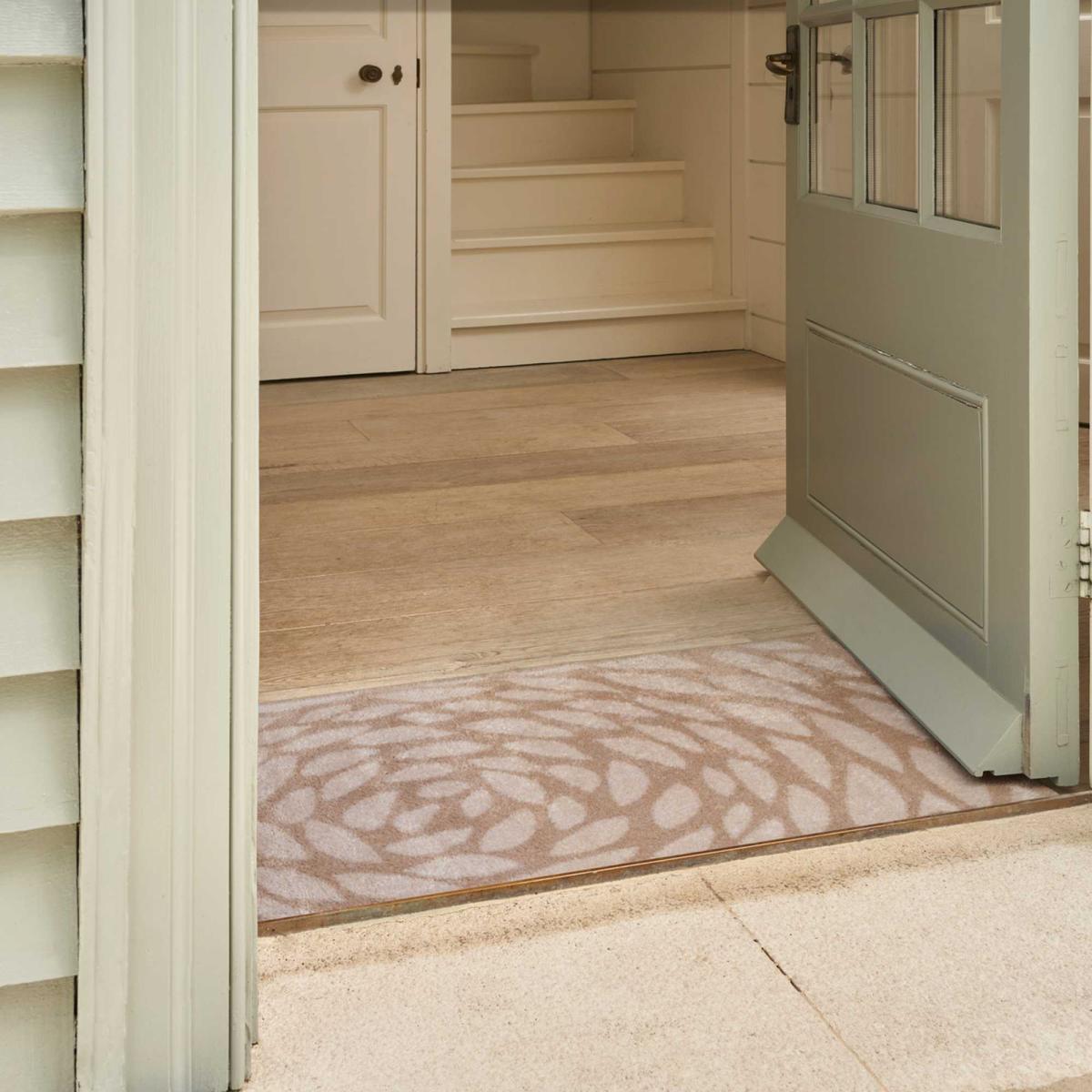 Natural Leaf Washable Doormats in Natural Beige – image 2
