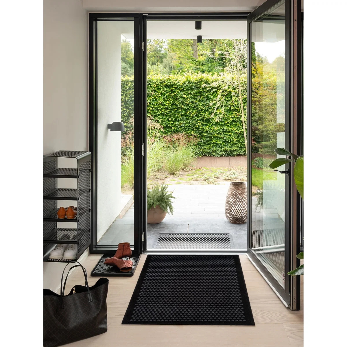 Doormat Dot – image 2