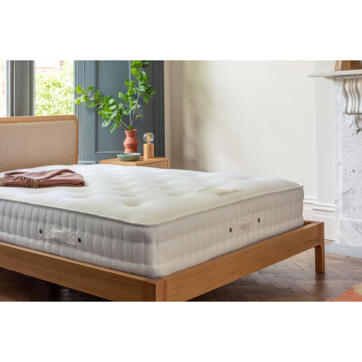 Heal's Natural Hybrid 3000 New King Soft Tension Mattress – image 7