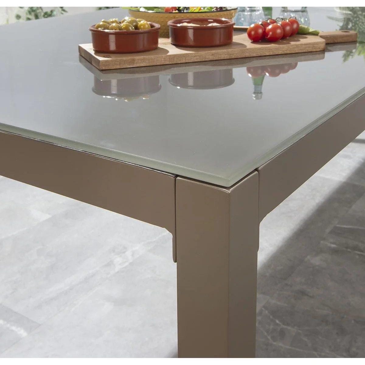 Modern 8 Seat Outdoor Garden Dining Table Glass Aluminium Beige 180cm – image 4