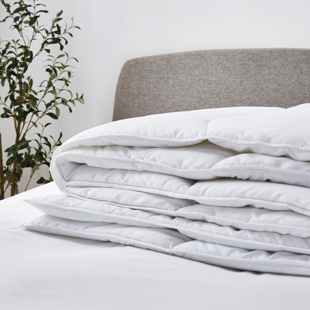 Fogarty Temperature Balance 7.5 Tog Duvet – image 2
