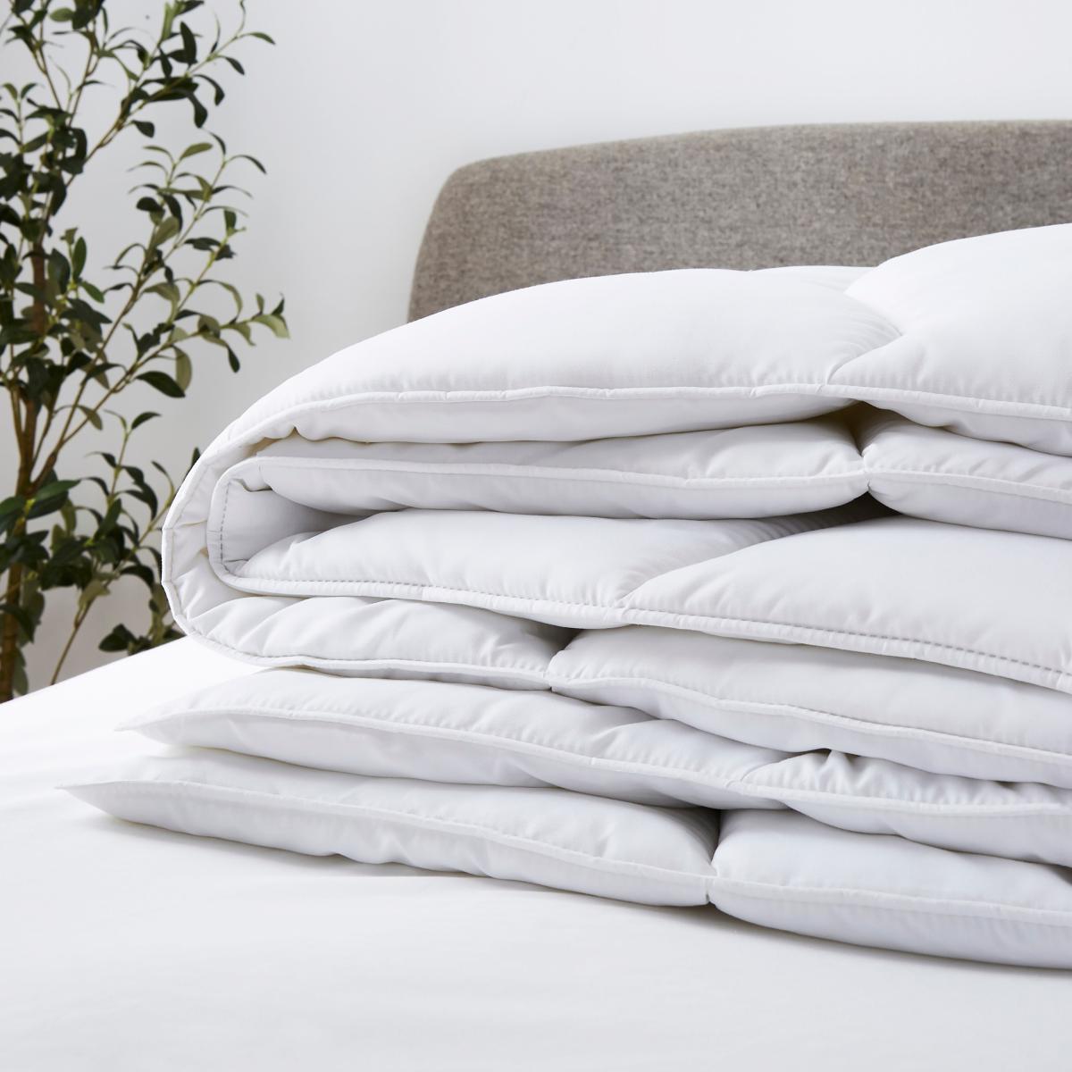 Fogarty Temperature Balance 10.5 Tog Duvet – image 2