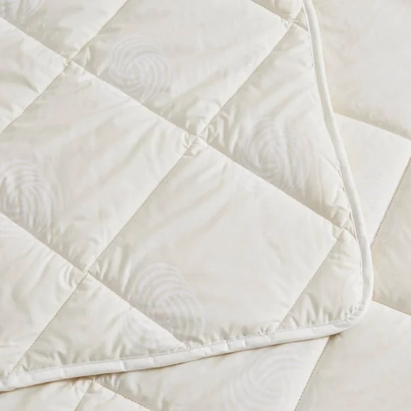 Fogarty Unbleached Wool Heavy Weight Autumn/Winter Duvet – image 3