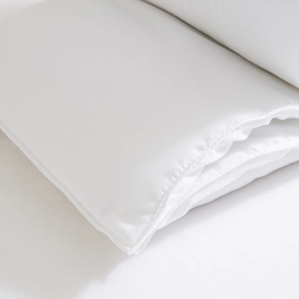 Fogarty Perfectly Washable 4.5 Tog Duvet White – image 2