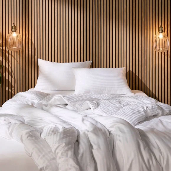 Snuggledown Hotel Luxuriously Soft Cosy Duvet and Pack of 2 Pillows 15 Tog – image 1