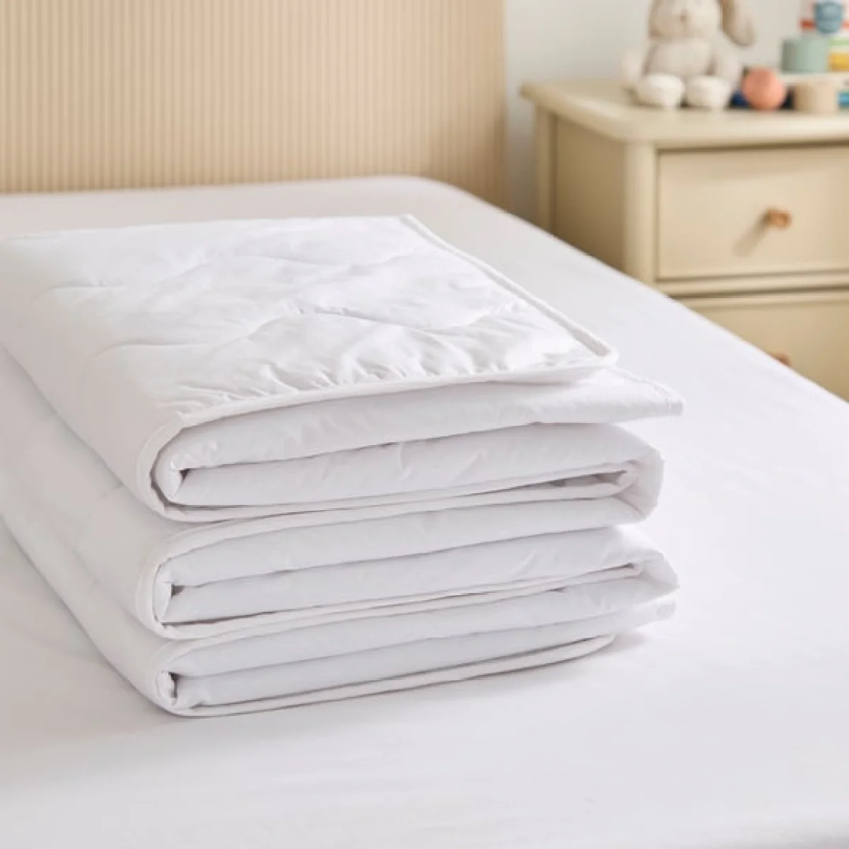 Fogarty Little Sleepers Anti-Allergy 4 Tog Duvet – image 2