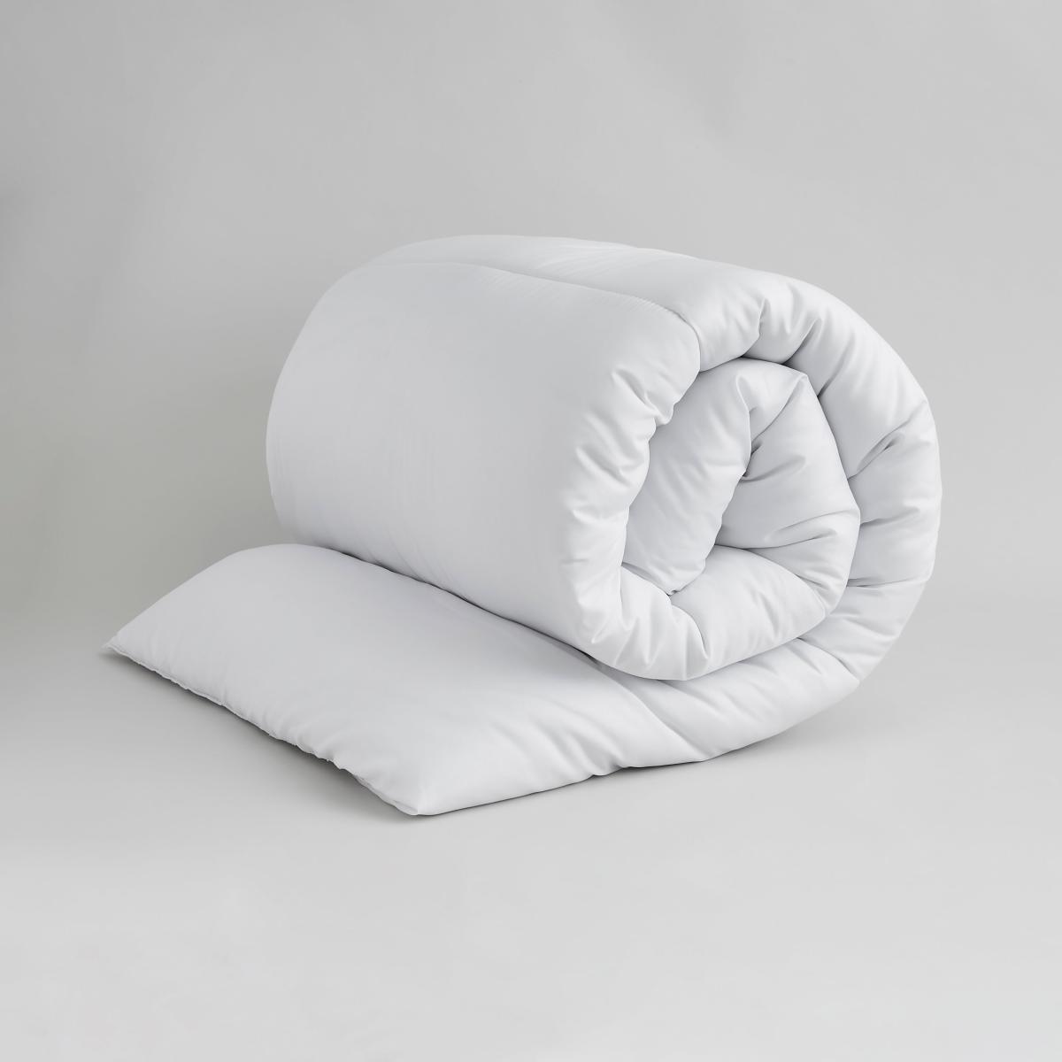 Soft & Cosy 12 Tog Autumn/Winter Duvet – image 3