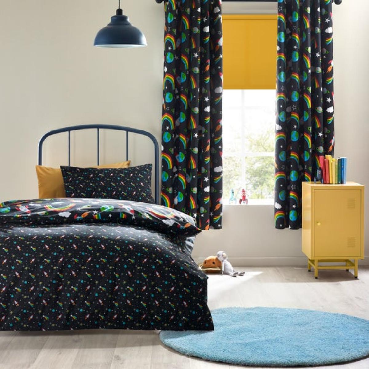 Catherine Lansfield Rainbow Rockets Duvet and Pillowcase Set – image 2