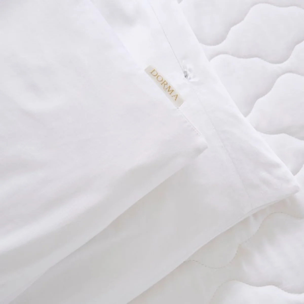 Dorma Egyptian Cotton T300 Duvet Protector – image 3