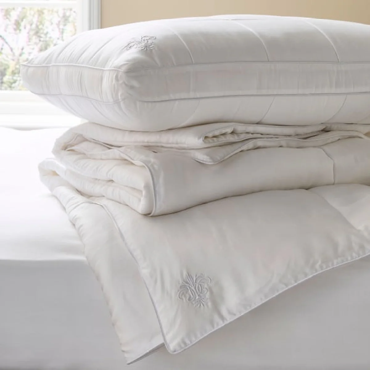 Dorma Luxury Temperature Control 100% Tencel 10.5 Tog Duvet – image 5