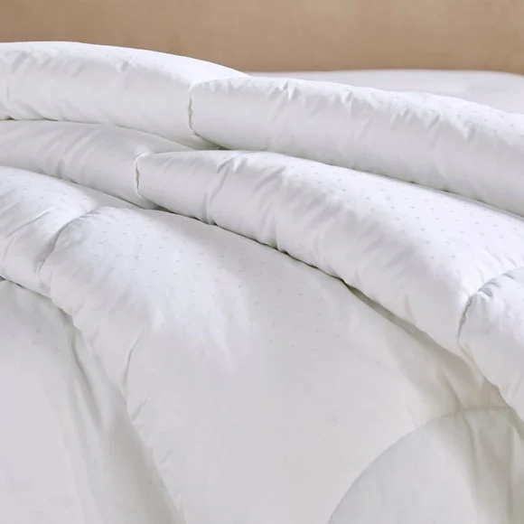 Dorma Luxury Full 4.5 Tog Duvet – image 2