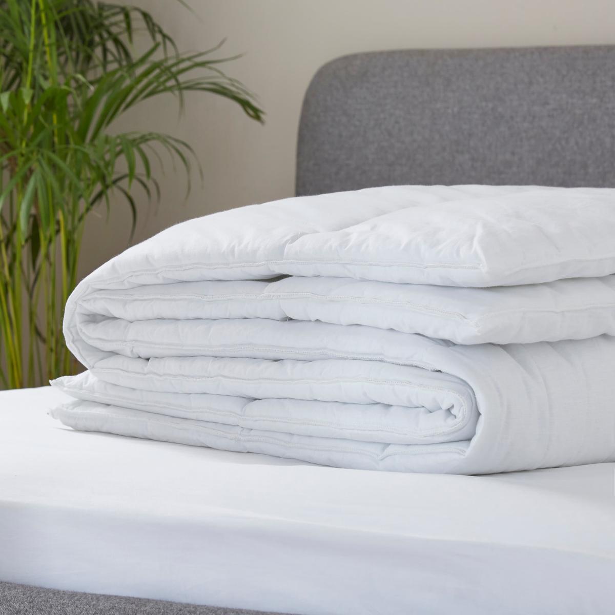 Soft Cotton 4.5 Tog Summer Duvet White – image 3