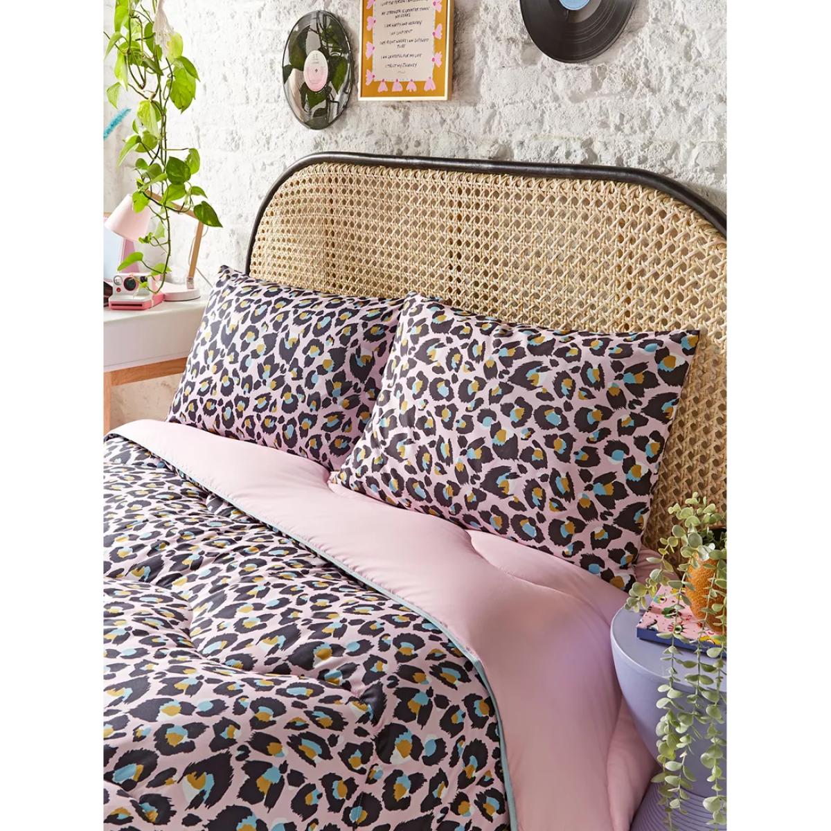 Night Lark Eleanor Bowmer Leopard Coverless Duvet & Pillowcase Set, 10.5 Tog, Multicolour – image 3