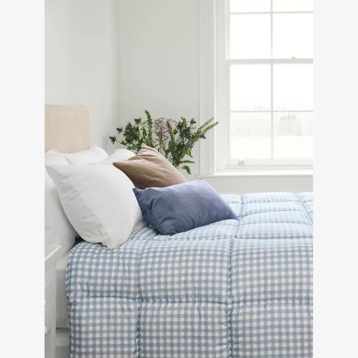 Night Lark Gingham Coverless Duvet, 4.5 Tog, Dusk Blue – image 1