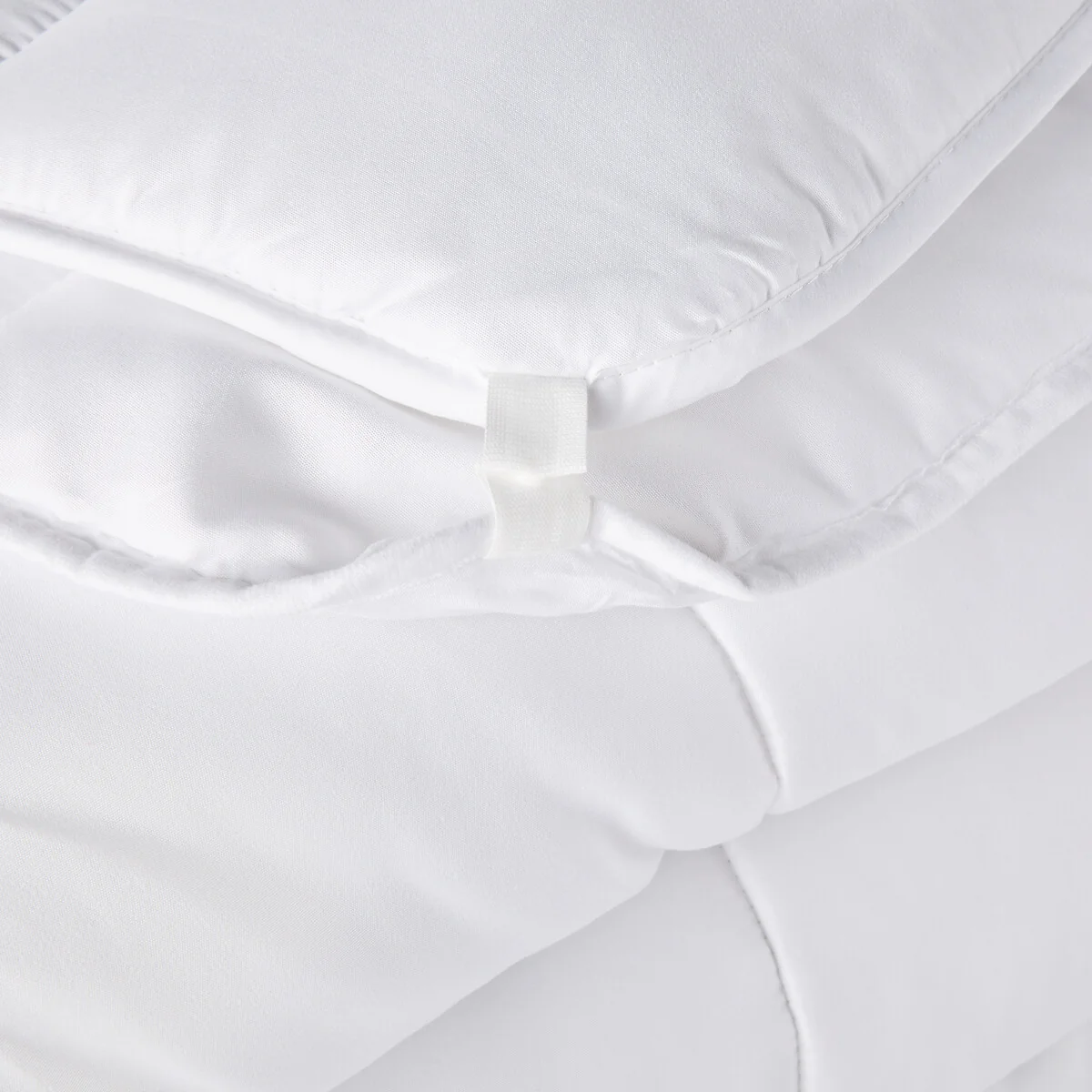 Synthetic Antimicrobial 4-Season Duvet – image 3