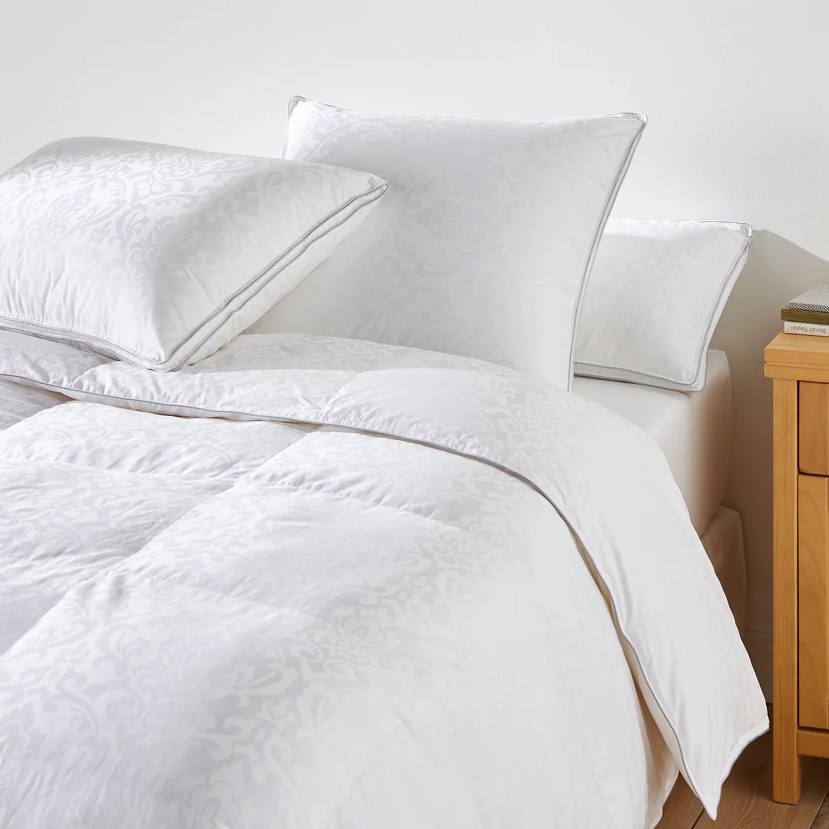 100% Anti-Mite Down Natural Winter Duvet – image 3