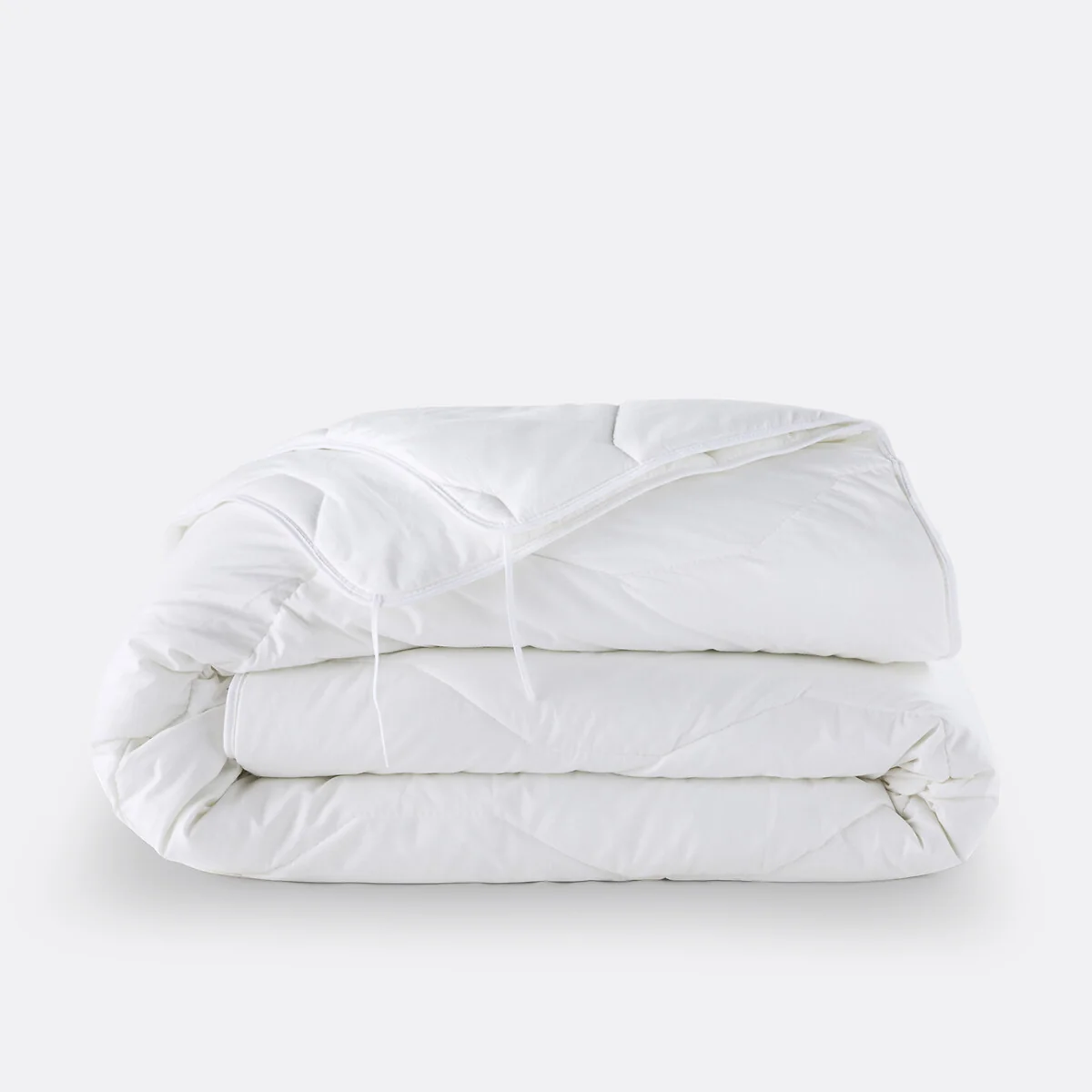 4-Season Synthetic Duvet with Organic Cotton Cover – image 2