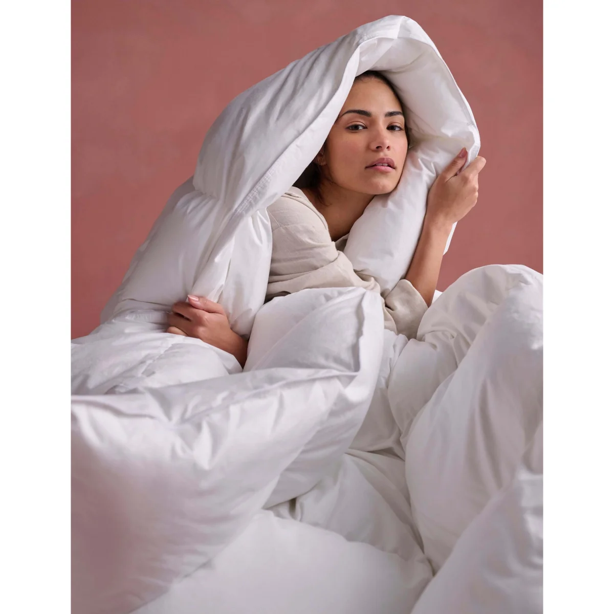 Bedfolk The Down Alternative 10.5 Tog Duvet White – image 2