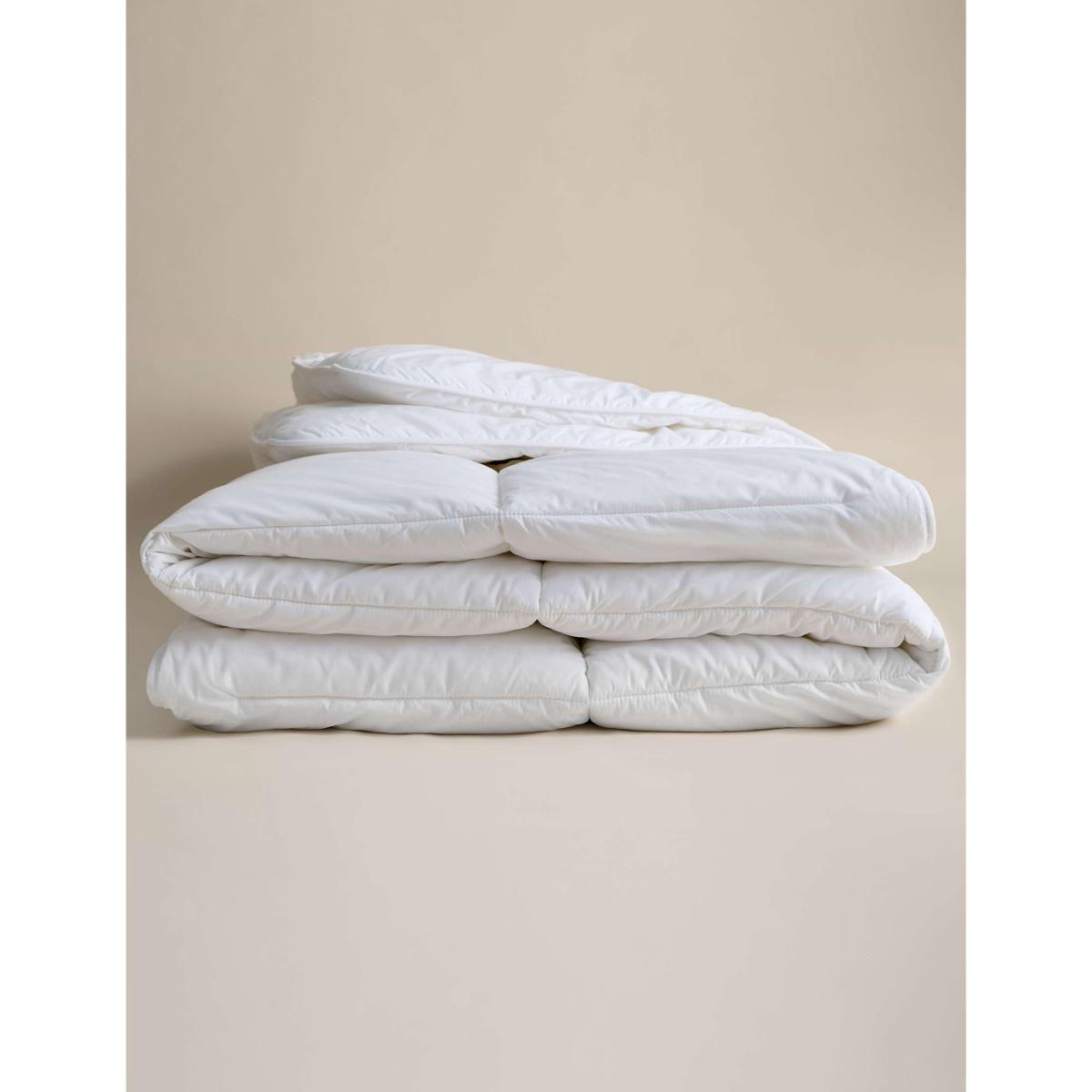 M&S Luxury Down Alternative 10.5 Tog Duvet White – image 2