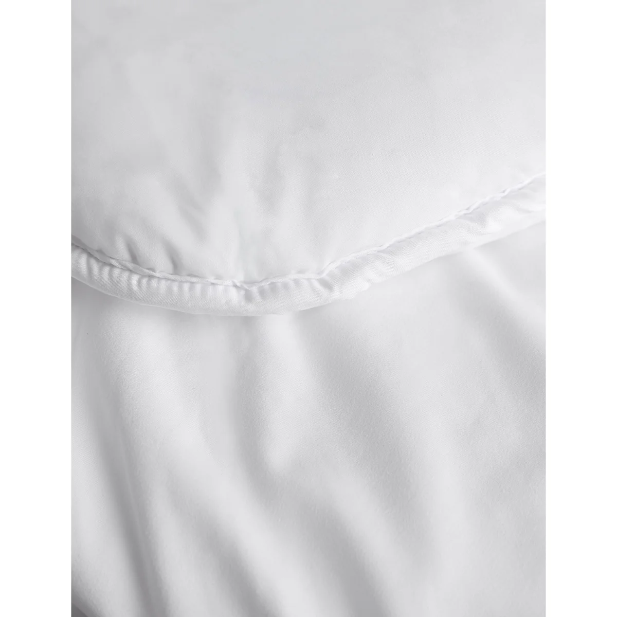 M&S Everyday 10.5 Tog Duvet White – image 4