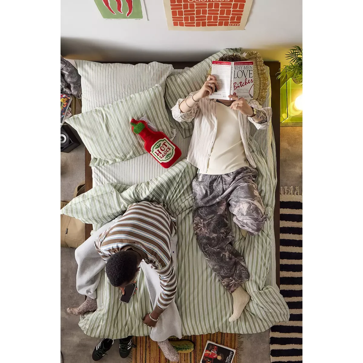 Green Shirt Stripe Duvet Set - Green Single at Urban Outfitters – image 3