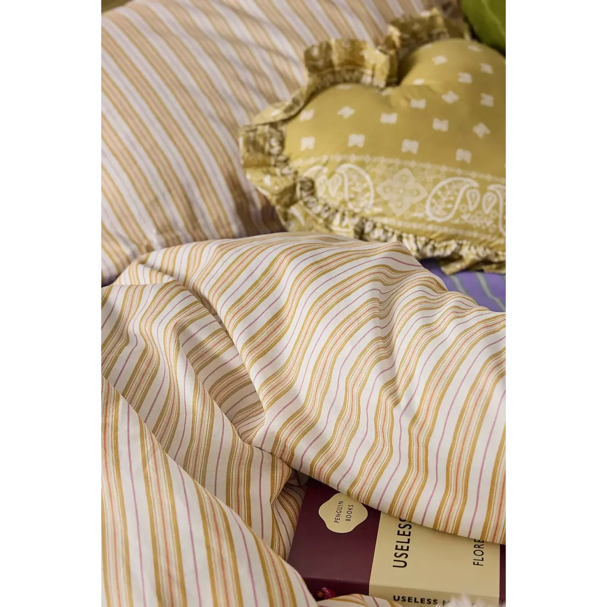Ochre Shirt Stripe Duvet Set - Yellow Single at Urban Outfitters – image 6