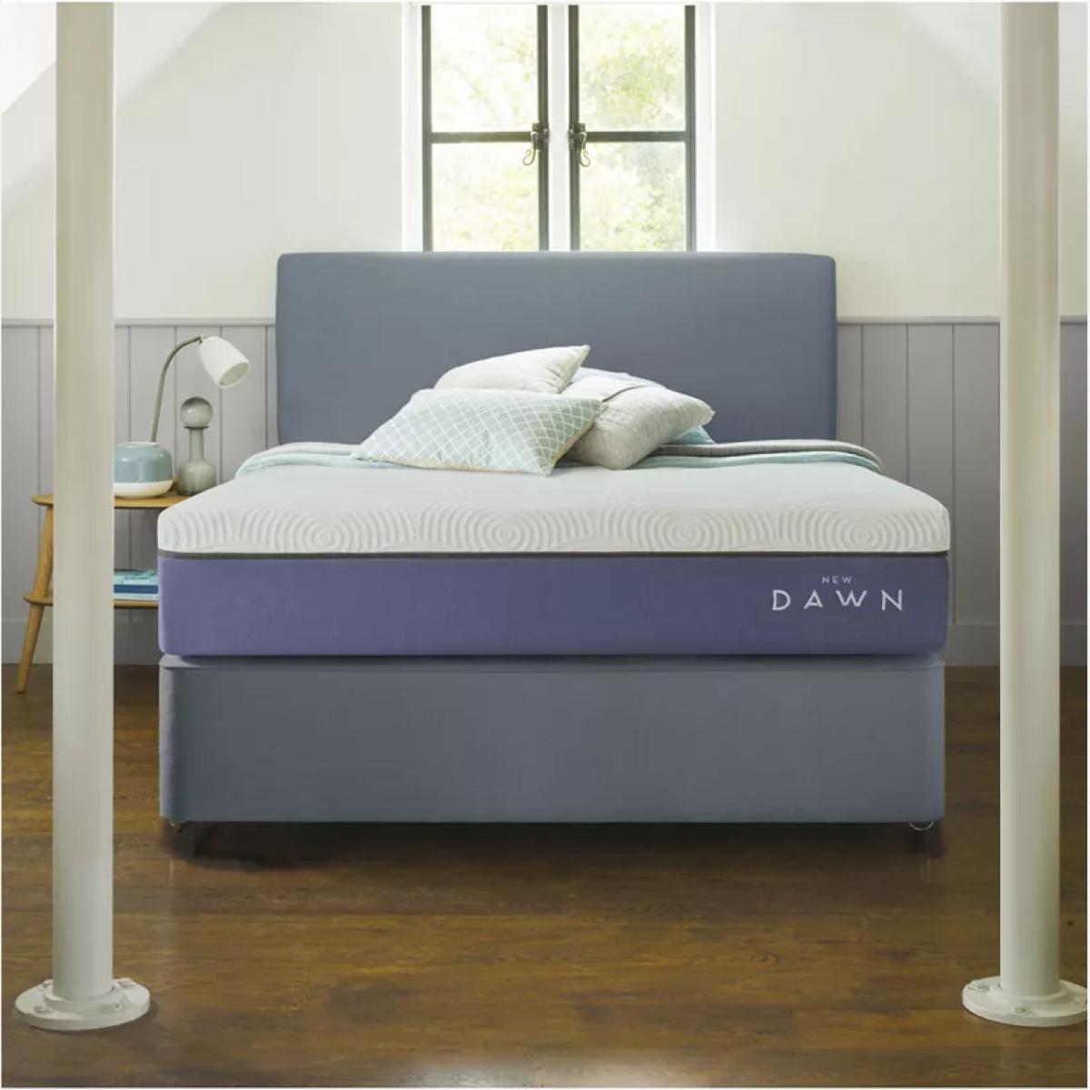 New Dawn 2000 Mattress, Regular/Firmer Tension, Super King Size – image 1